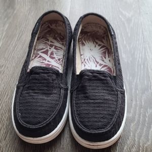 Roxy Minnow Slip Ons